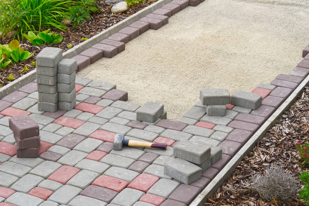 Best Professional Driveway Pavers  in Hoschton, GA